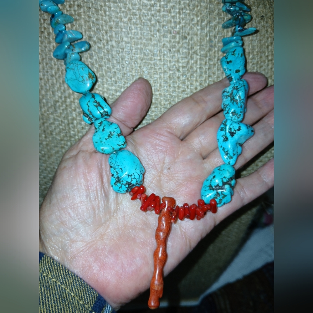Vintage Chunky Turquoise & Red Coral  Necklace - Picture 6 of 7